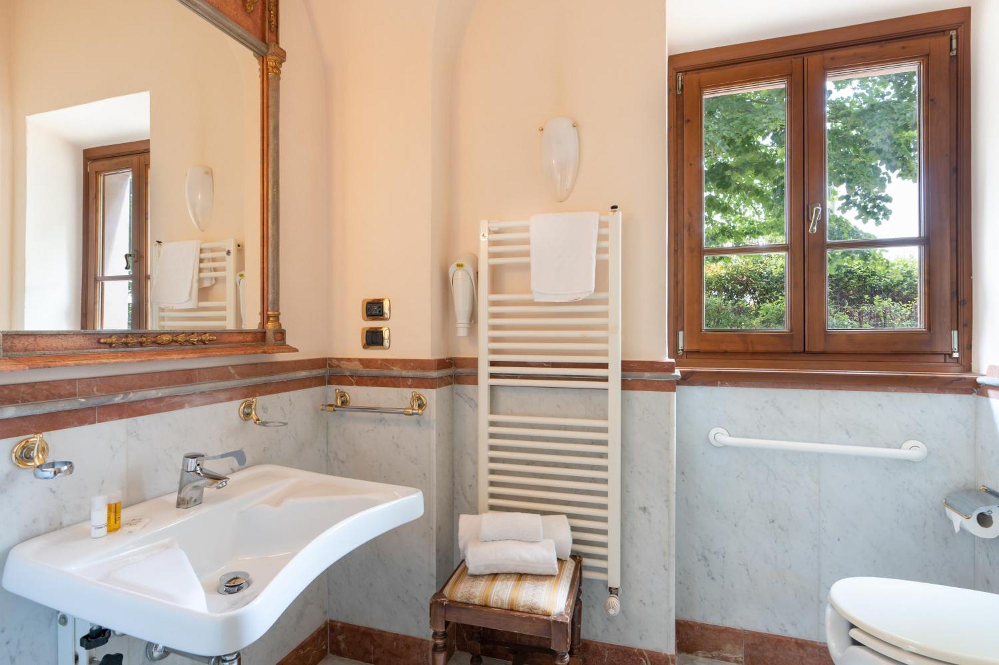 Relais Villa Bianca Gambassi Terme Cameră foto